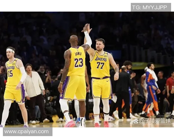 湖人队球员伤愈复出,重返赛场活力十足